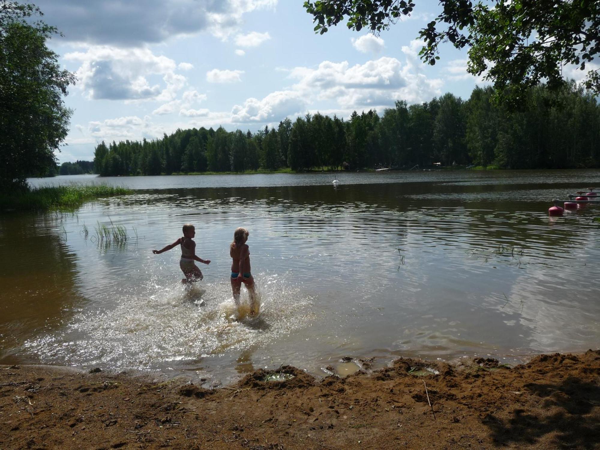 Vaihmalan Hovi Hotell Lempäälä Exteriör bild