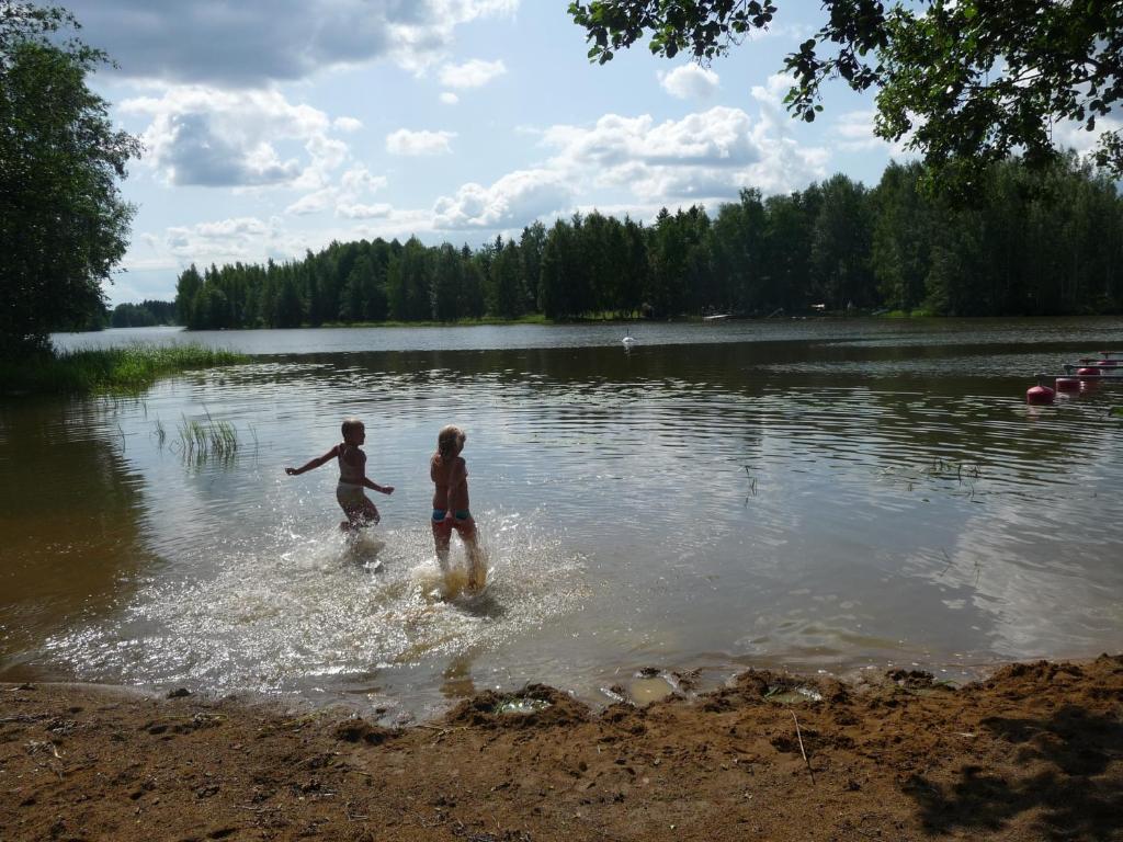 Vaihmalan Hovi Hotell Lempäälä Exteriör bild