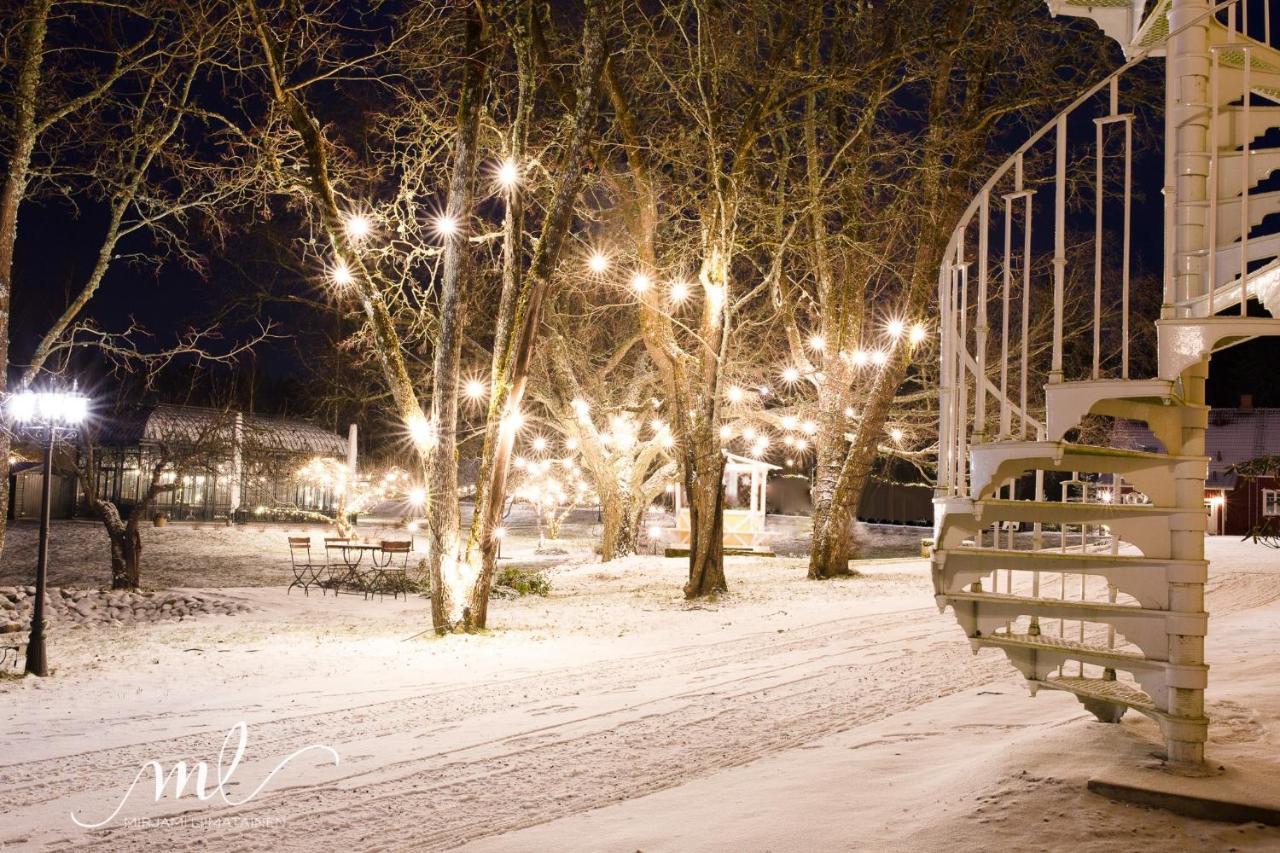 Vaihmalan Hovi Hotell Lempäälä Exteriör bild